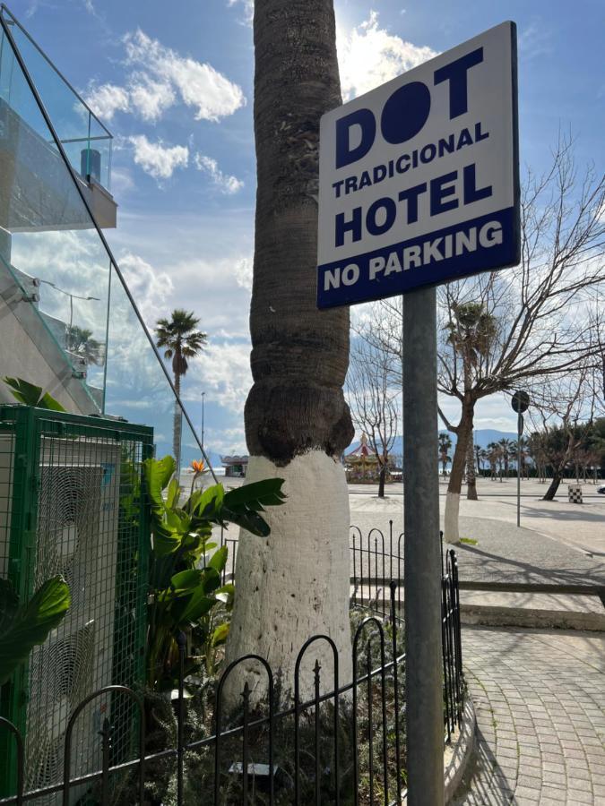 Dot Tradition Vlorë Esterno foto